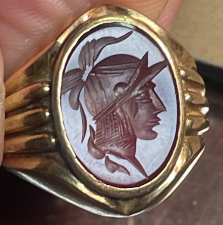 Jewelry CARNELIAN INTAGLIO IN 18 KT GOLD MAN’S RING, 15.3 GRAMS; INTAGLIO IS EXCELLENT!