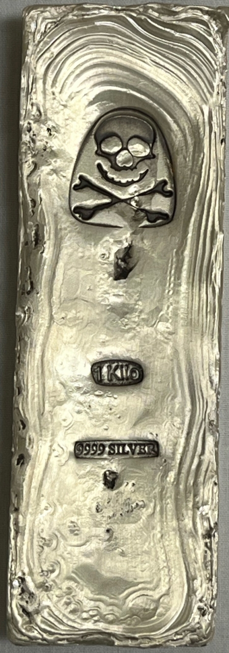 Bullion 1 KILOGRAM  32.15 OZ .9999 FINE SILVER GENERIC HANDPOURED SKULL BAR