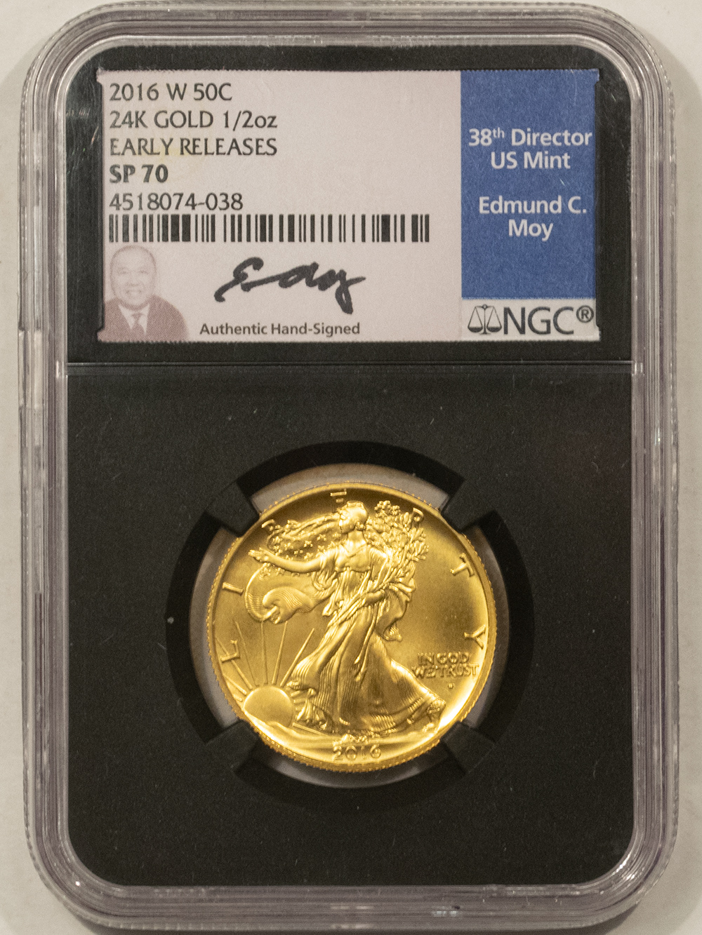 2016-W WALKING LIBERTY 1/2 OZ GOLD COMMEM 50C NGC SP-70 EARLY RELEASE MOY SIGNED