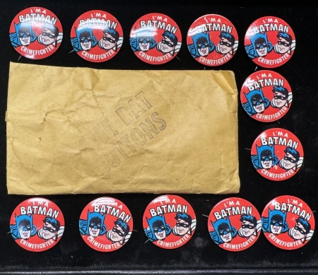 Miscellaneous ORIGINAL 1966 PROMOTIONAL PACK OF 12-1 1/2″ BATMAN/ROBIN FULL-COLOR BUTTONS-EXC!