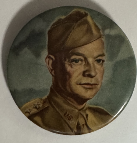 New Store Items 1952 EISENHOWER MILITARY UNIFORM  2 1/2″ FULL-COLOR PICTORIAL CAMPAIGN BUTTON